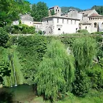 De La Tour Couette-café Saint-Guilhem-le-Desert