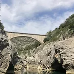 De La Tour