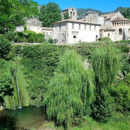 De La Tour Bed & Breakfast Saint-Guilhem-le-Desert