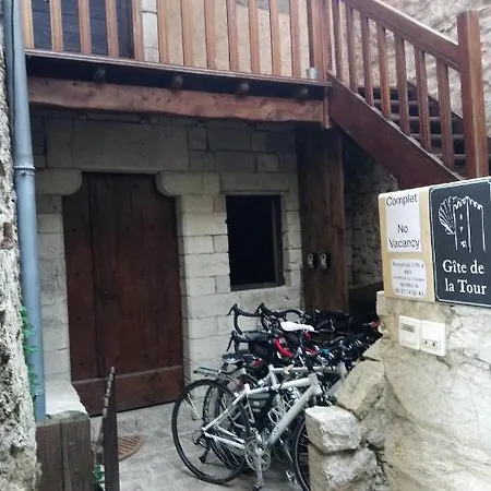 De La Tour