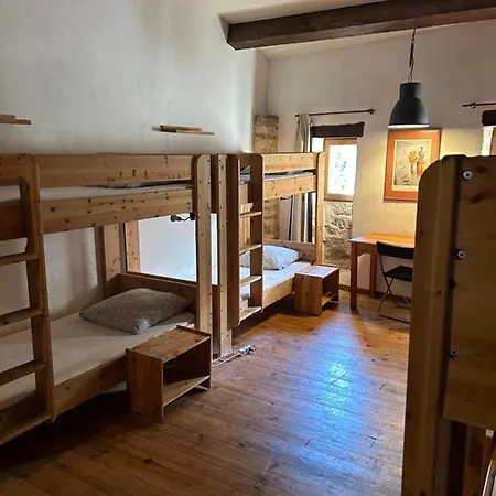 De La Tour Bed & Breakfast *