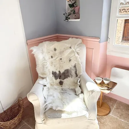 De La Tour Bed & Breakfast