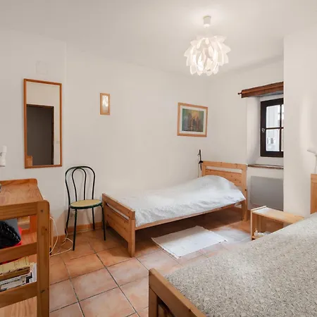 De La Tour Bed & Breakfast *