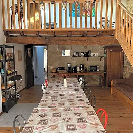 De La Tour B&B *